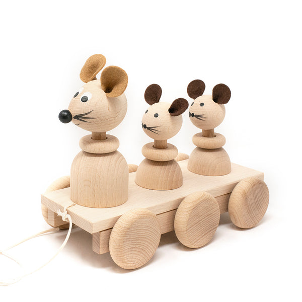 Wooden Pull Along Mice